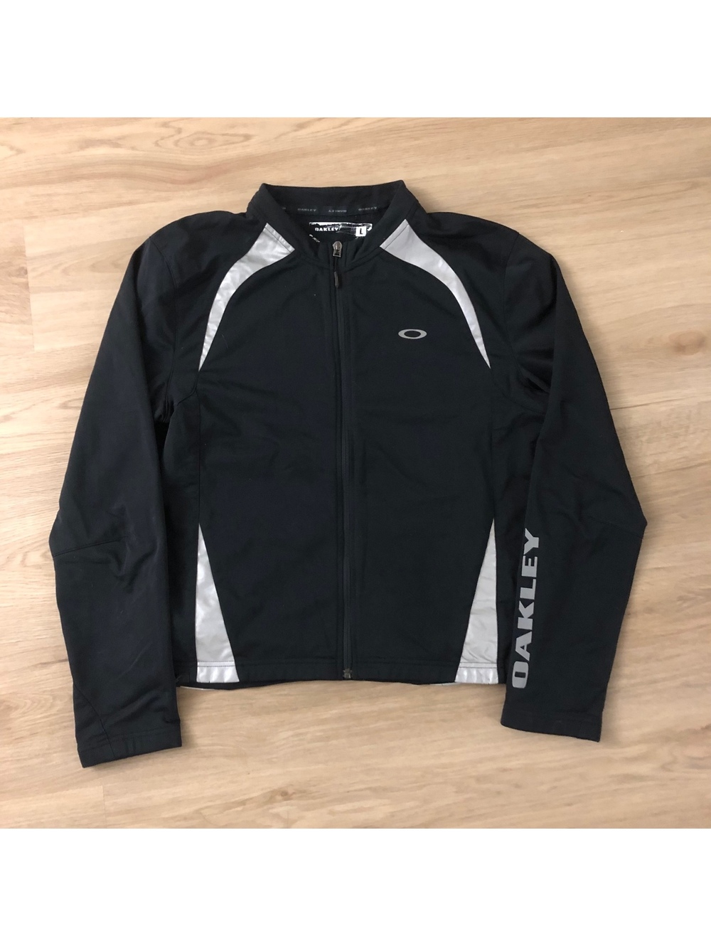 OAKLEY FULL ZIP TRACK RUNNING JACKET SWEATSHIRT FLEECE BLACK WOMENS L REFLECTIVE
